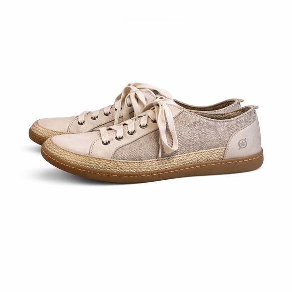 Born Shoes - Born Women’s Natural Canvas/Leather Lace up Corfield Sneaker Size 9M​​​